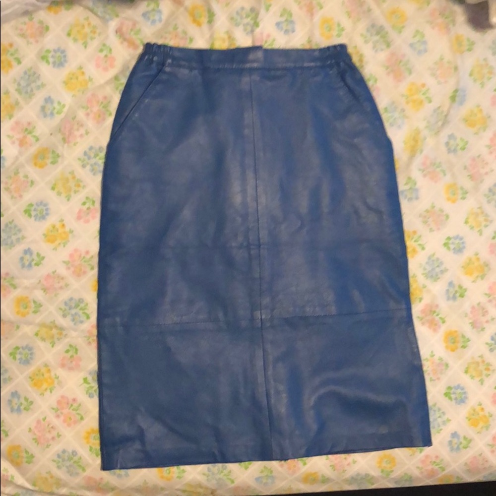 Vintage blue leather pencil skirt with pockets